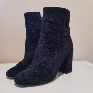 Rebecca Minkoff Floral Velvet Booties Size 9